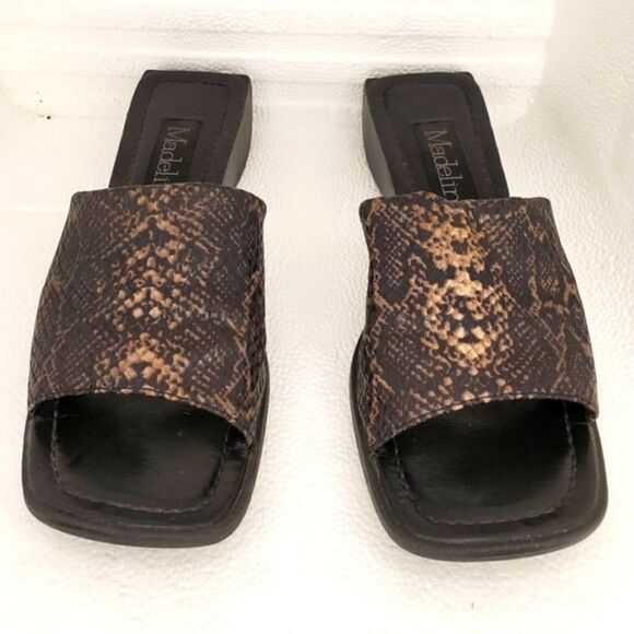Vintage Madeline snake print lass slip on sandals - Picture 13 of 13